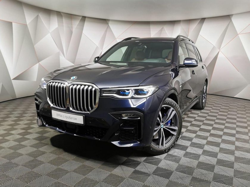 БМВ х7 2022