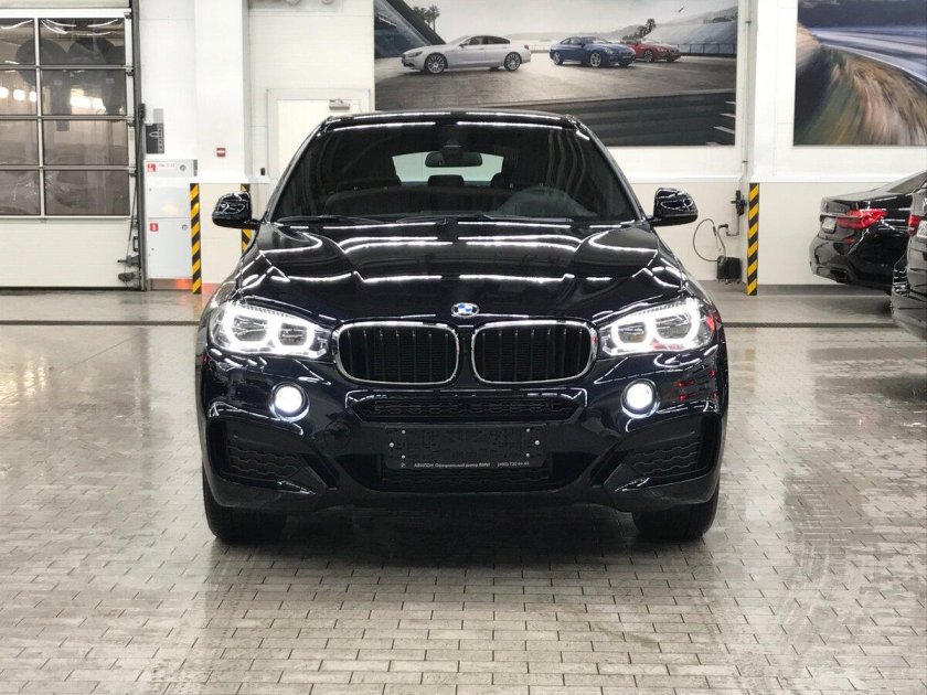 Цвет черный карбон БМВ