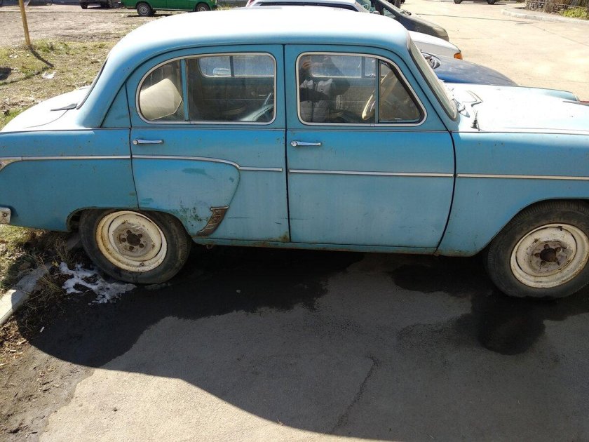 Москвич 407 голубой