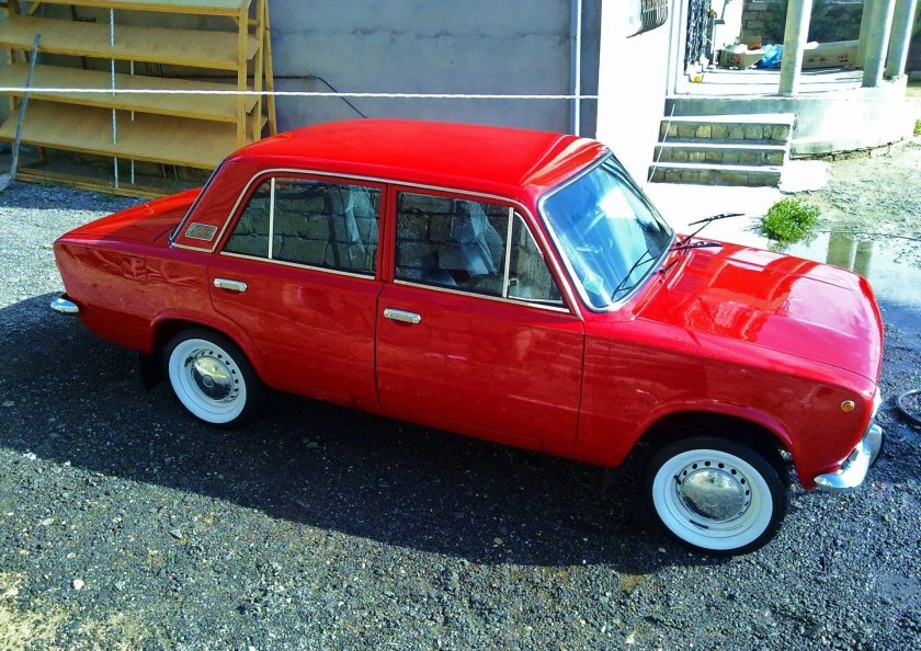 ВАЗ 2101 цвет Рубин 110