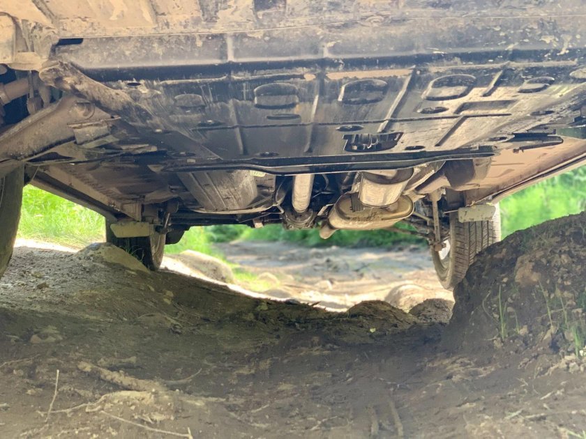 Рено аркана днище кузова