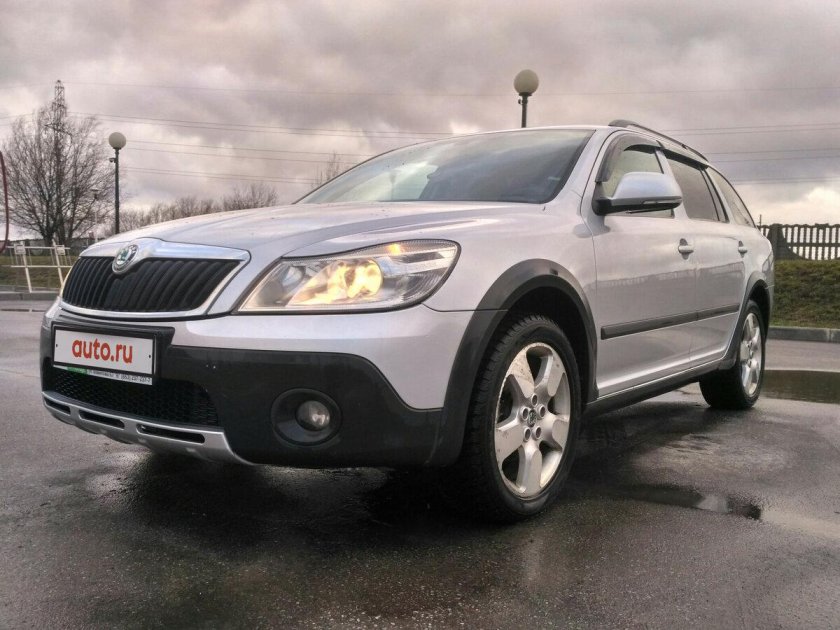 Skoda octavia scout 2011