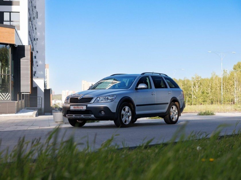 Skoda octavia scout 2012