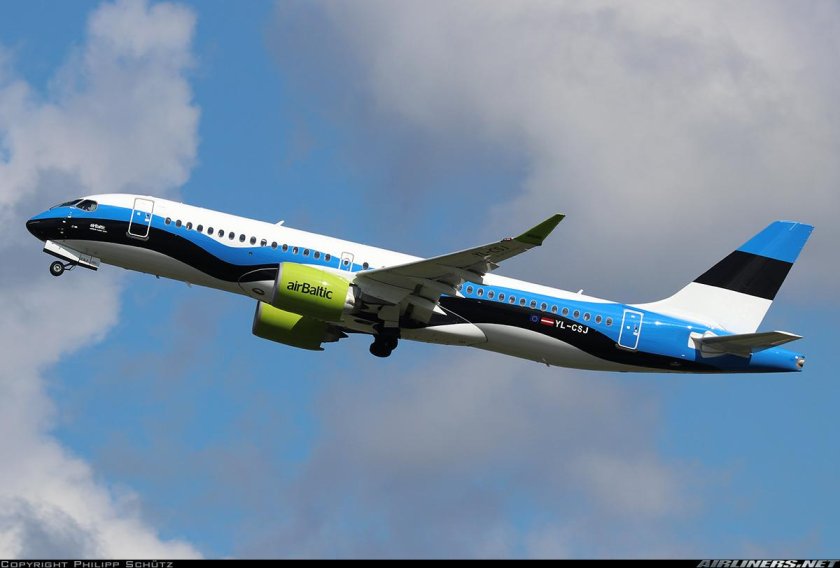 AIRBALTIC a220