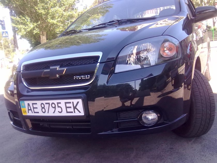 Тонированные фары Шевроле Авео т250