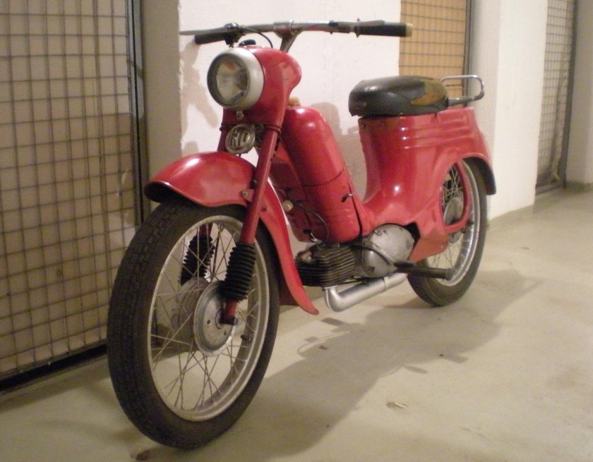 Jawa Pioneer 555