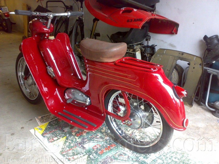 Jawa Pioneer 555