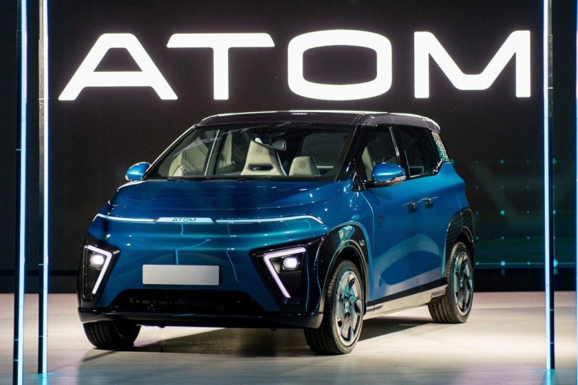 Электромобиль атом кама