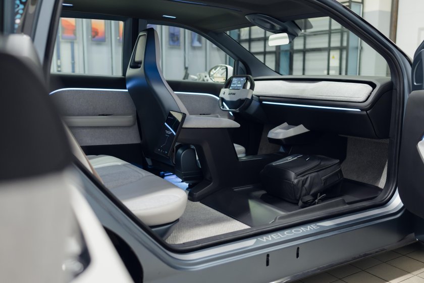 Атом электромобиль