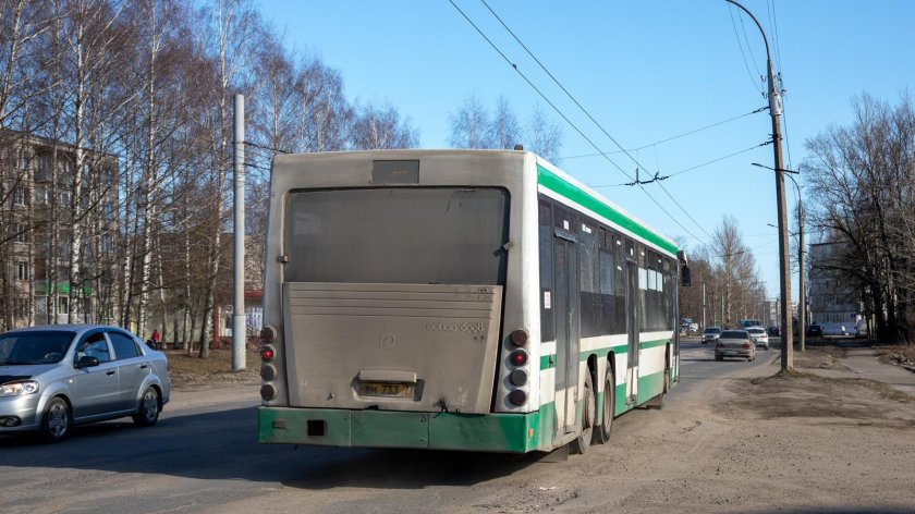 Автобус фото