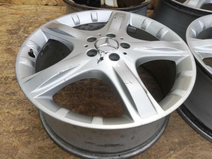 Диск колесный литой