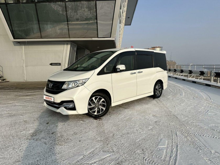 Хонда степвагон 2016