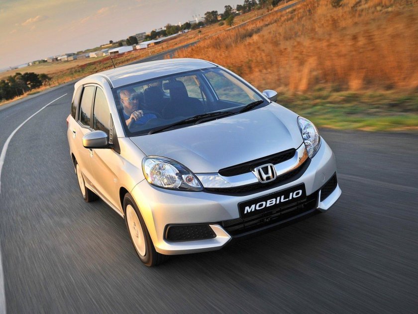 Honda Mobilio 2