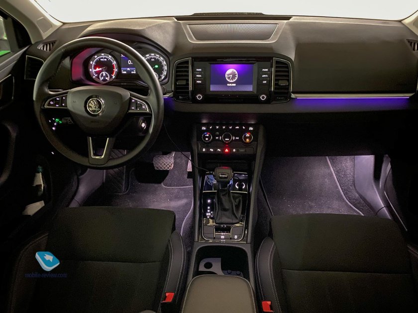 Skoda Karoq 2021 салон