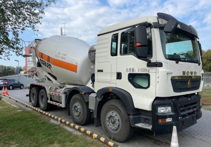 Миксер Хово 10 кубов