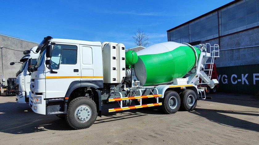 Автобетоносмеситель Хово 10