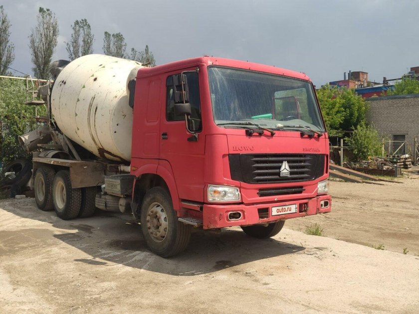 Автобетоносмеситель маз