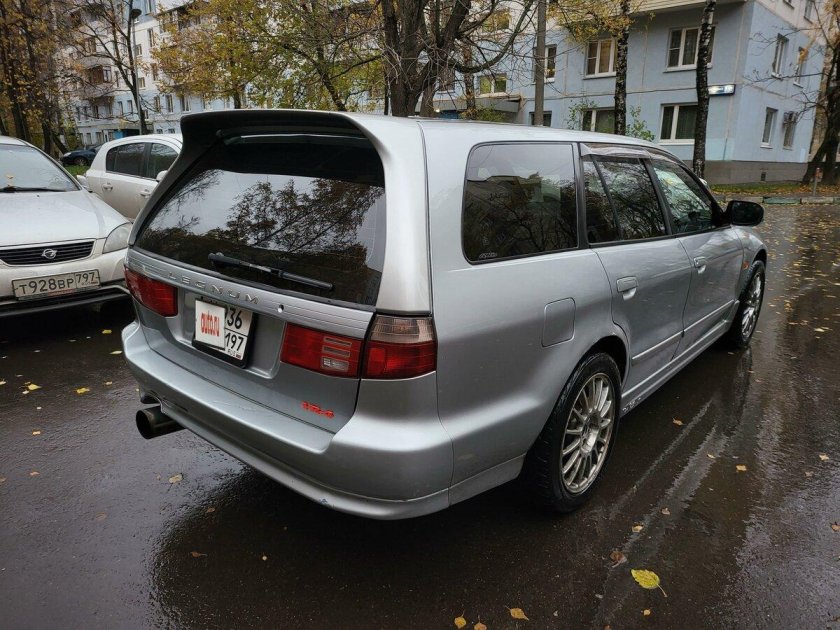 Мицубиси универсал 1998