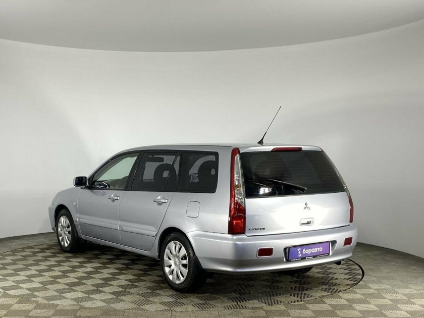 Митсубиси лансер цедия универсал 2002
