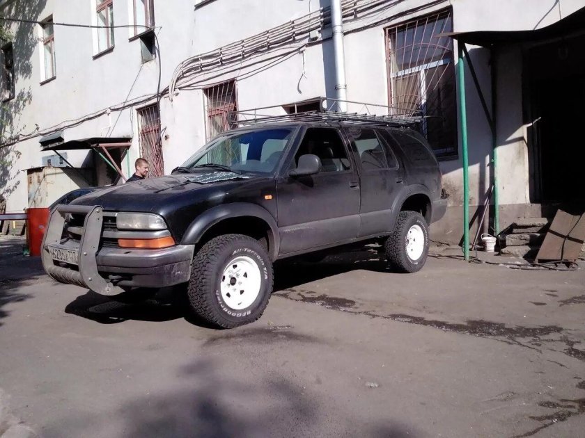 Шевроле блейзер 1998 4.3