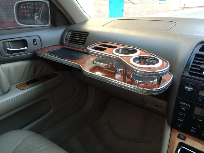 Тойота Celsior 1996 салон