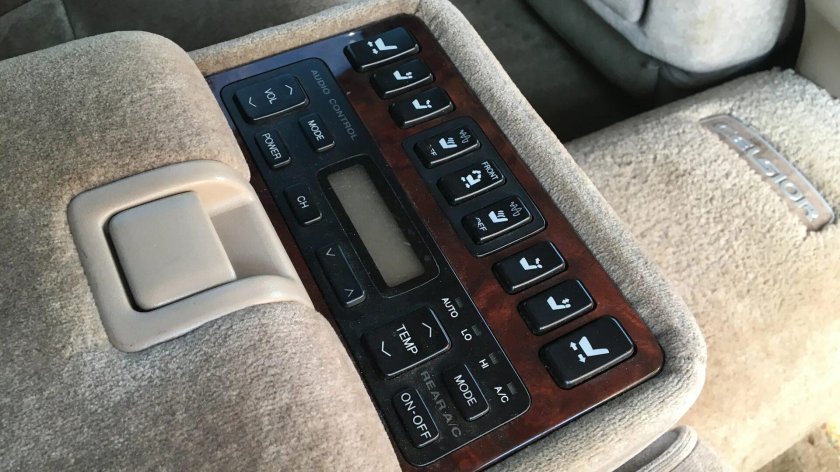 Toyota Celsior салон