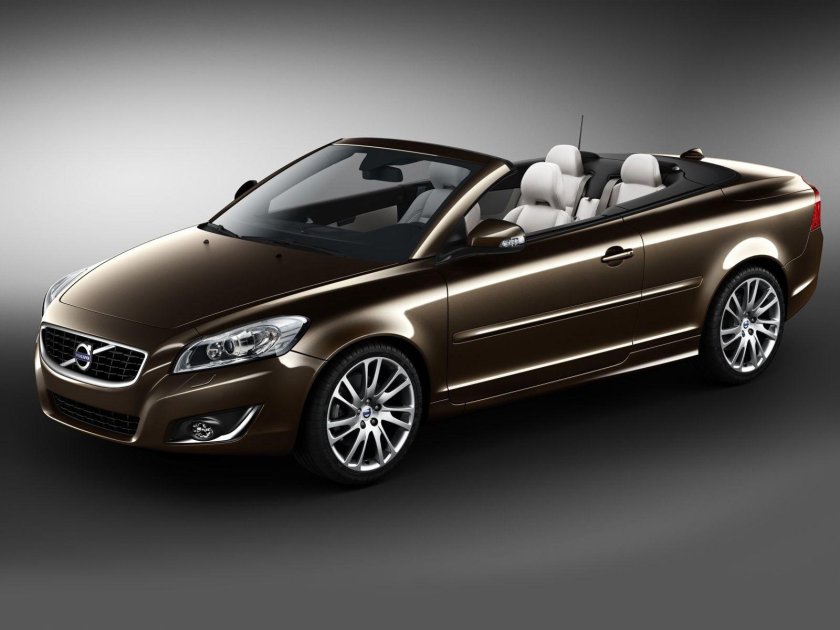 Volvo c70 2011