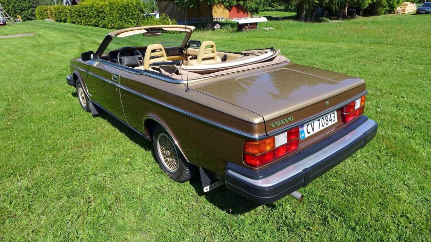 Volvo 240 Cabriolet