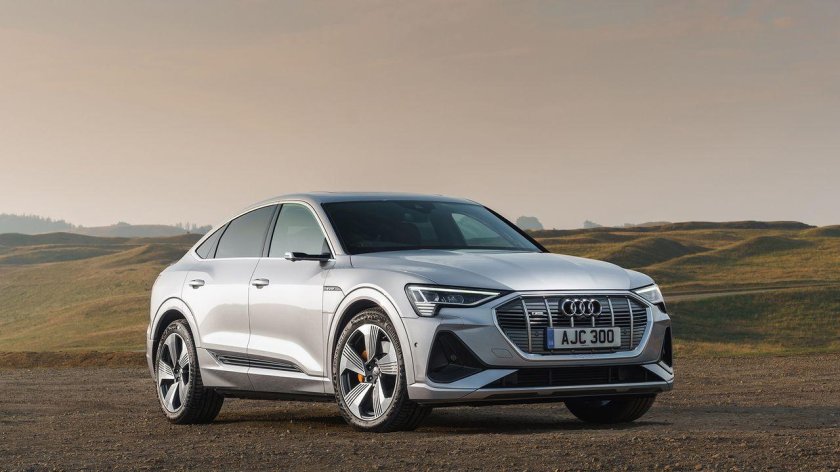 Audi e-tron 55 s line