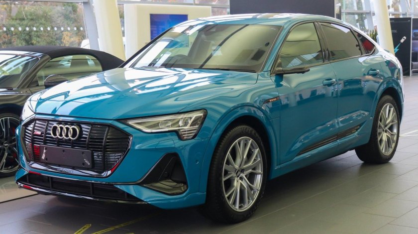 Audi e-tron 55