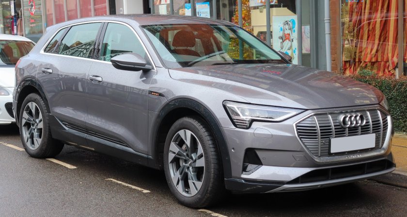 Audi e-tron 55