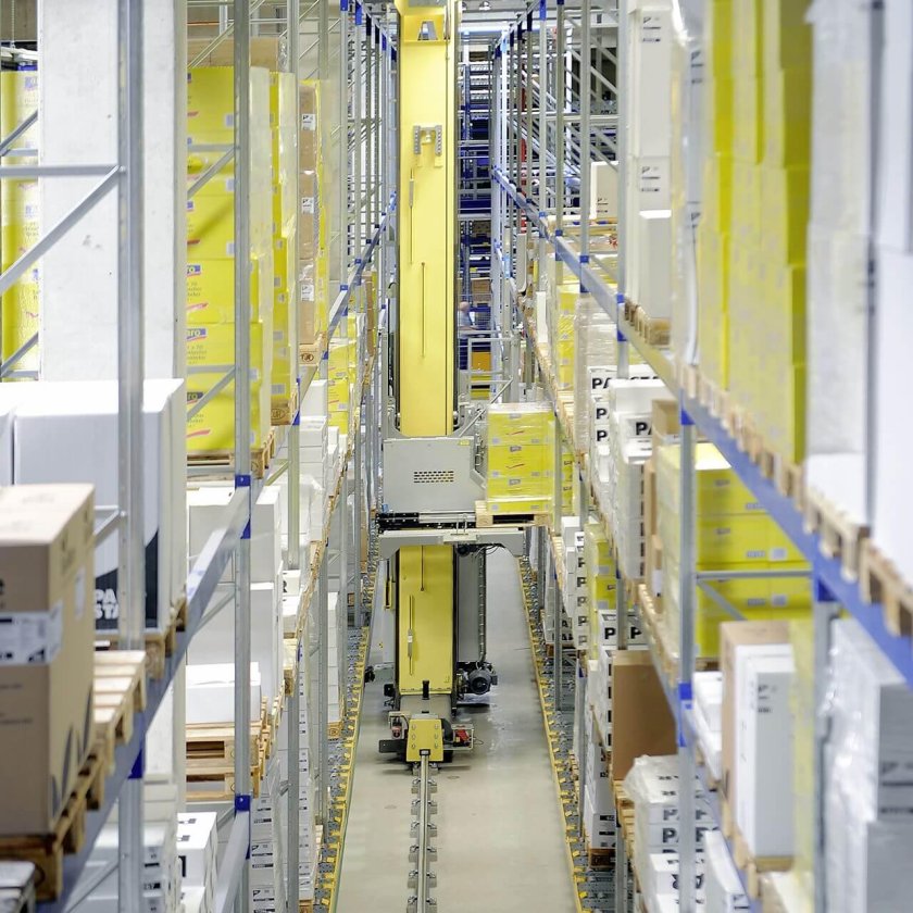 Складской стеллажный комплекс (система r 4000)