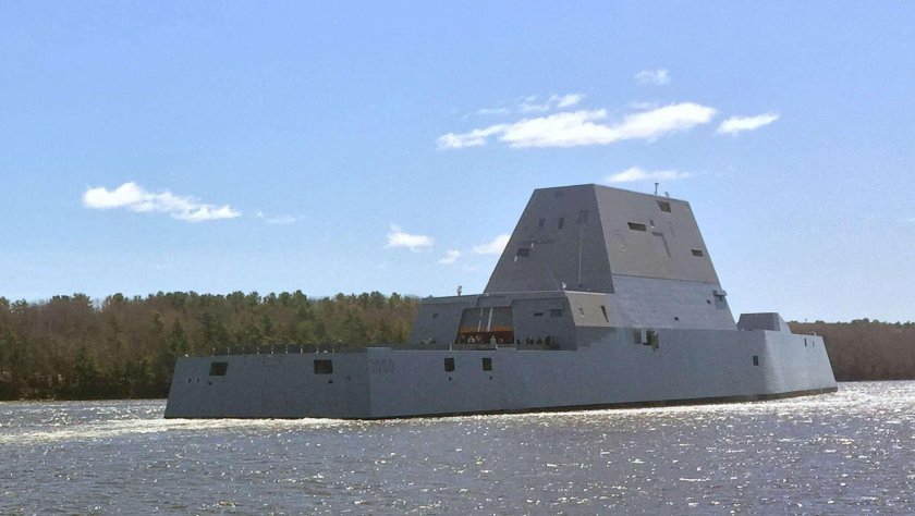 Эсминец Замволт