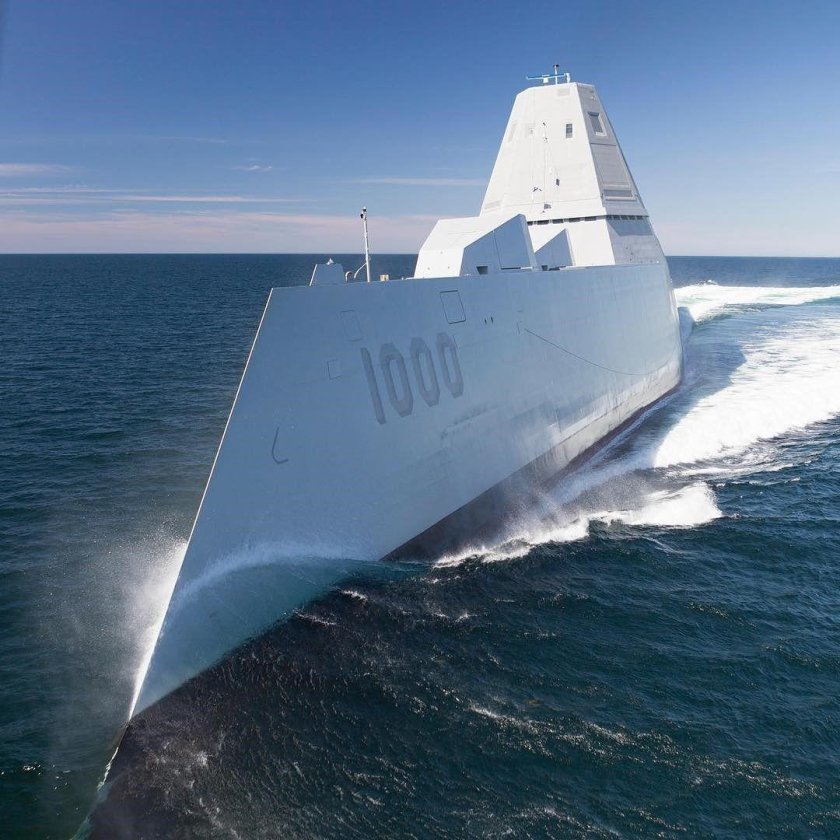 Эсминец Замволт