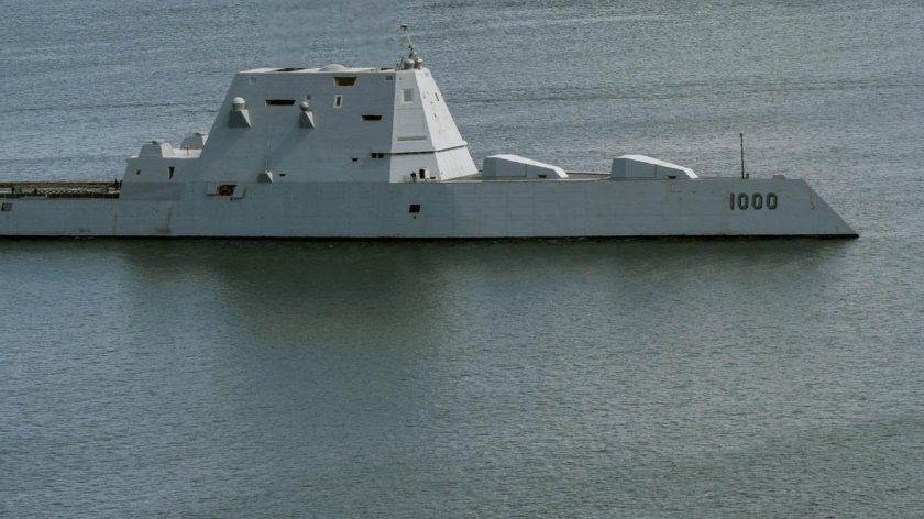 Корабль невидимка США Замволт