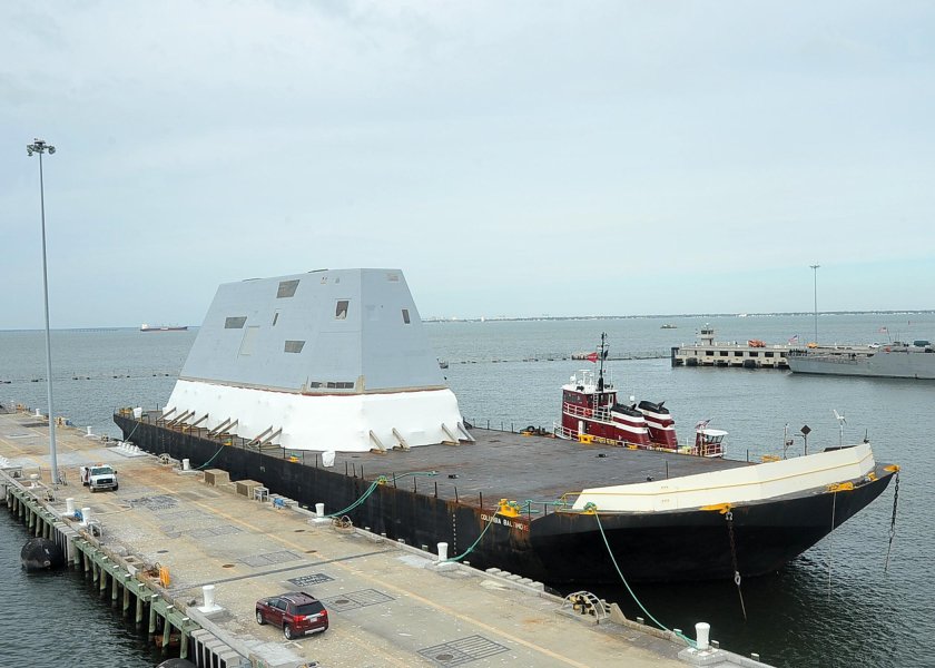 Зумвальт эсминец