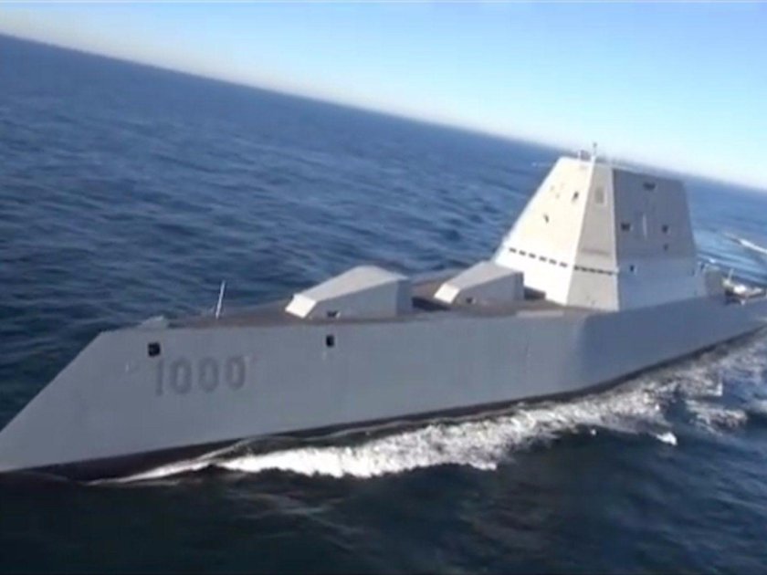 USS Zumwalt внутри
