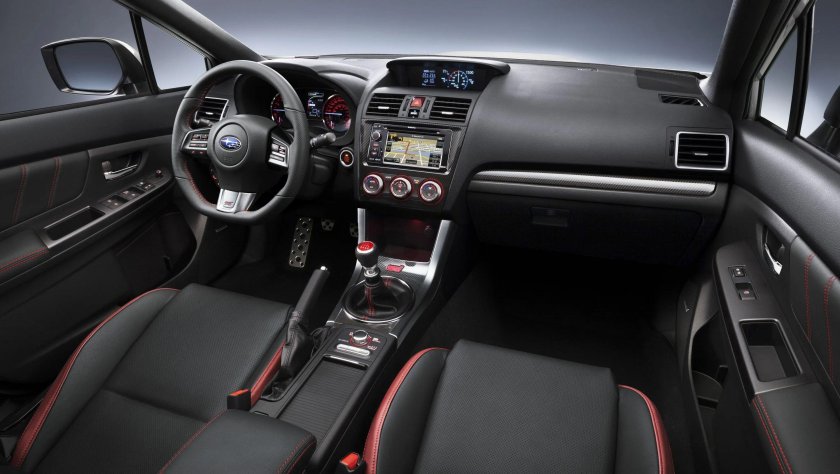 Subaru Impreza WRX STI салон