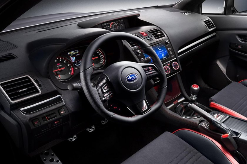 Subaru WRX 2021 салон