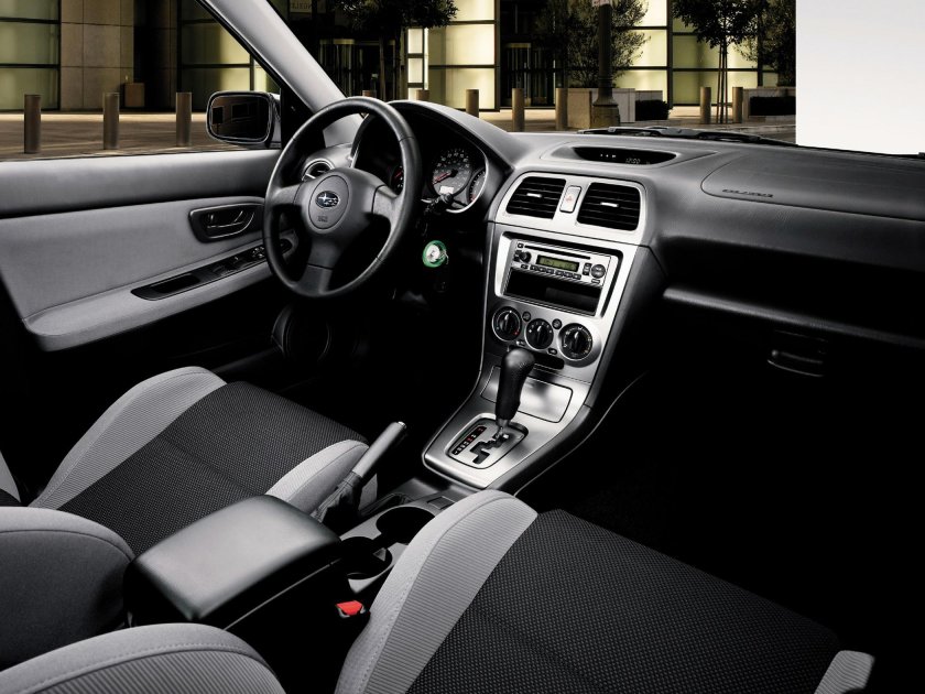 Subaru Impreza WRX STI 2008 салон