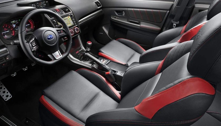 Subaru WRX STI 2020 салон