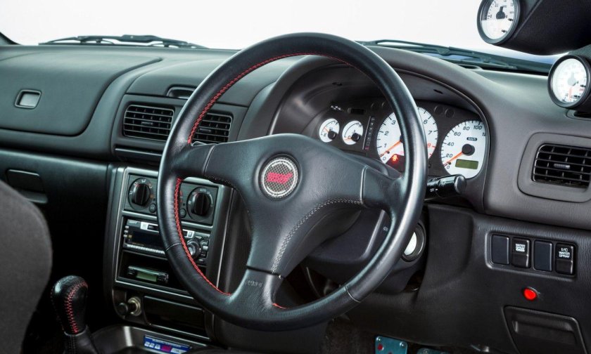 Subaru Impreza 1998 салон