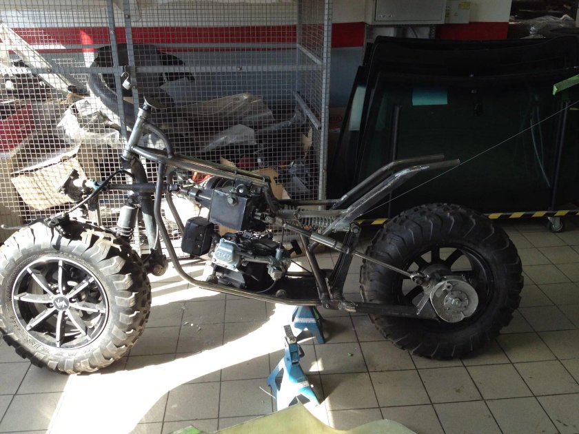 Мотовездеход 2х2 рама