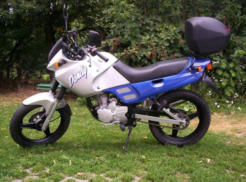 Ява 125 кубов