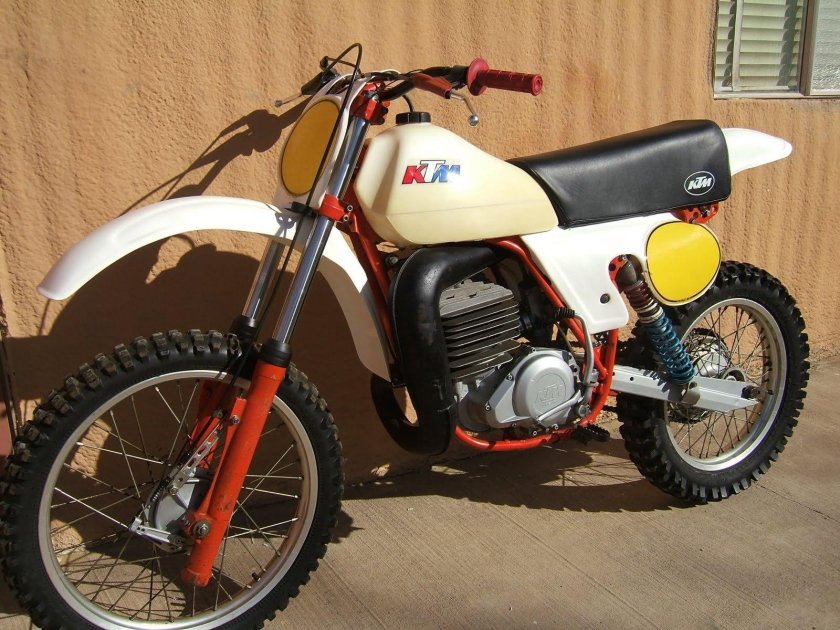 Мотоцикл Чезет 125