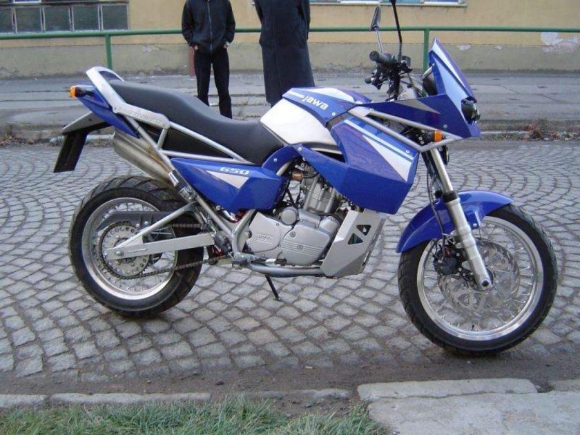 Ява 650 Дакар