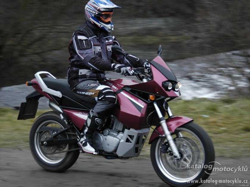 Ява 650 Дакар