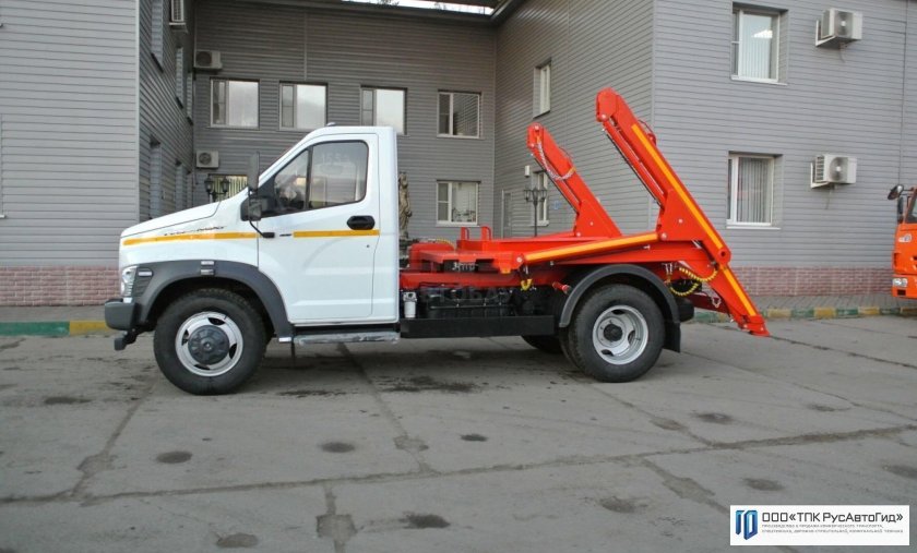 Портальный погрузчик газон next