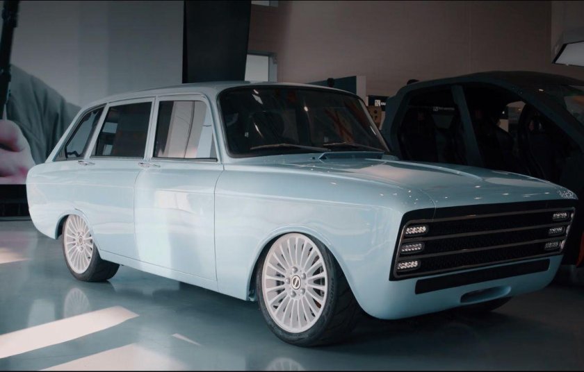 Электромобиль ИЖ Комби Калашников