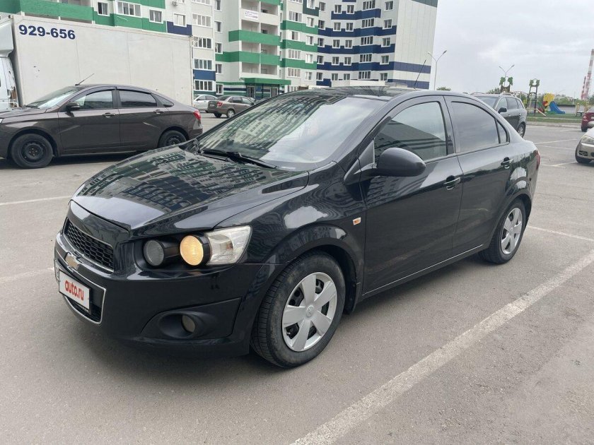 Chevrolet Aveo 2013 черный